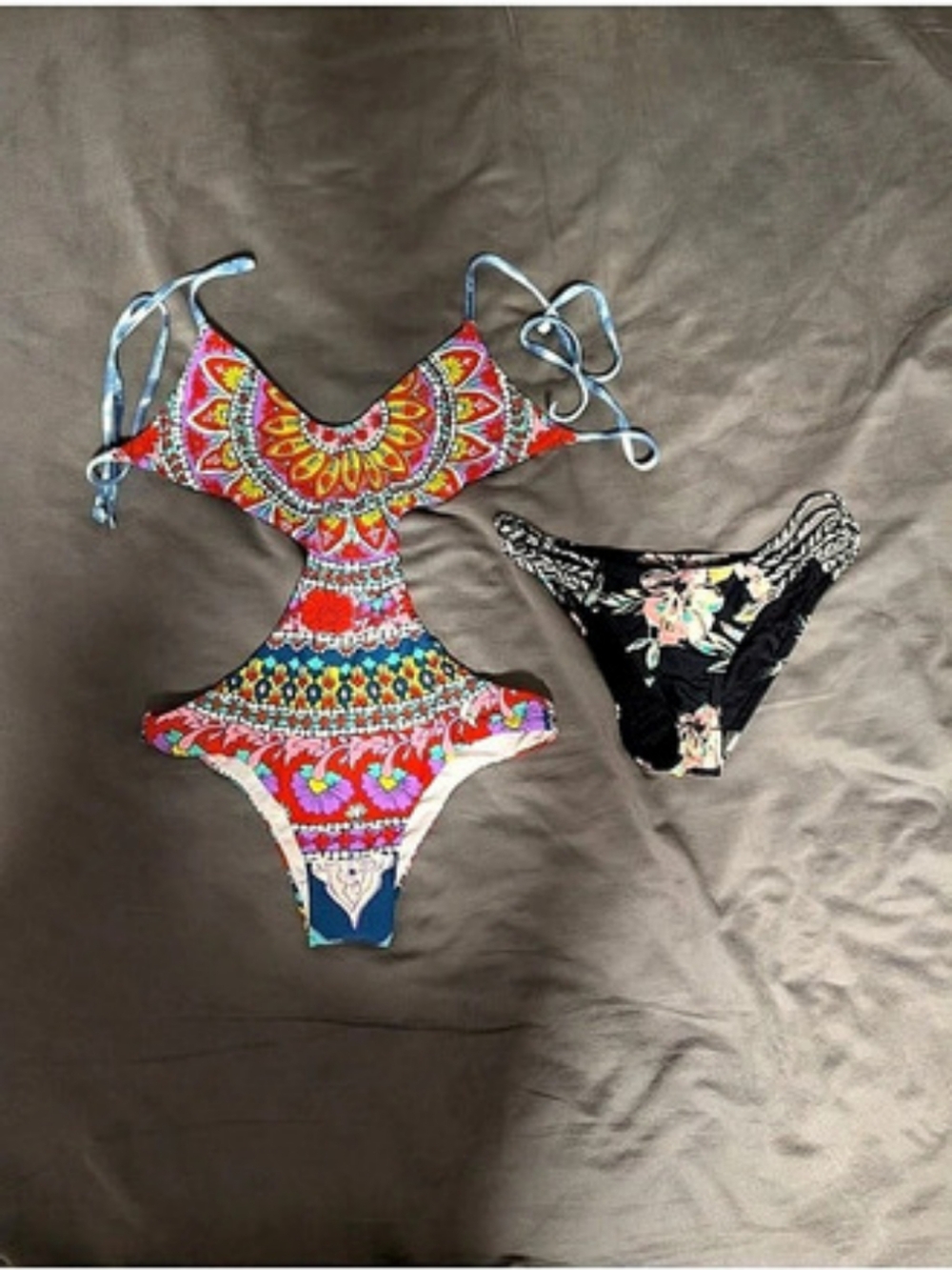 Multicolor & Black Bikini Set Like New